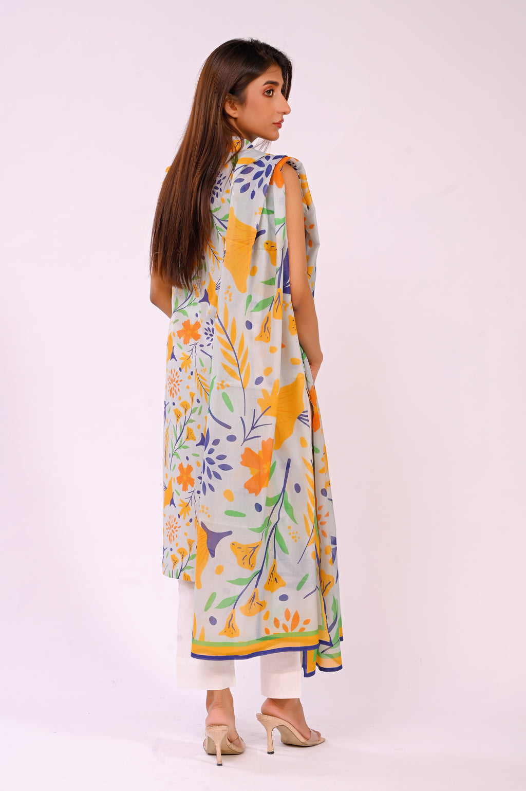 SM Lawn 3pc (UnStitched)