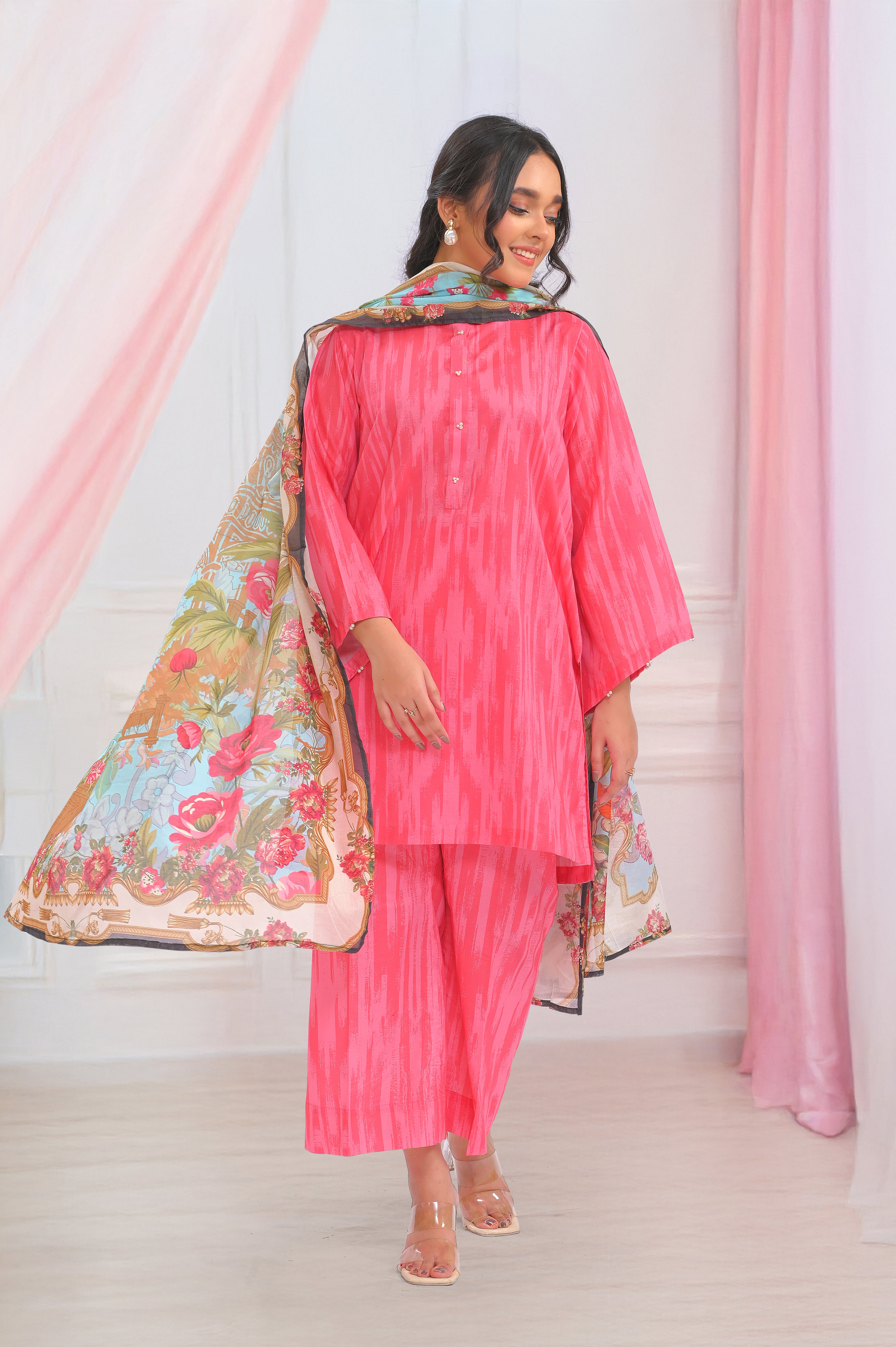 SM Lawn 3pc (UnStitched)