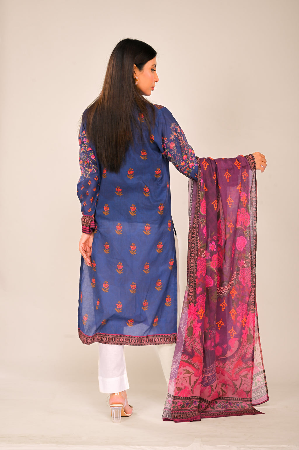 2pc Lawn (UnStitched)