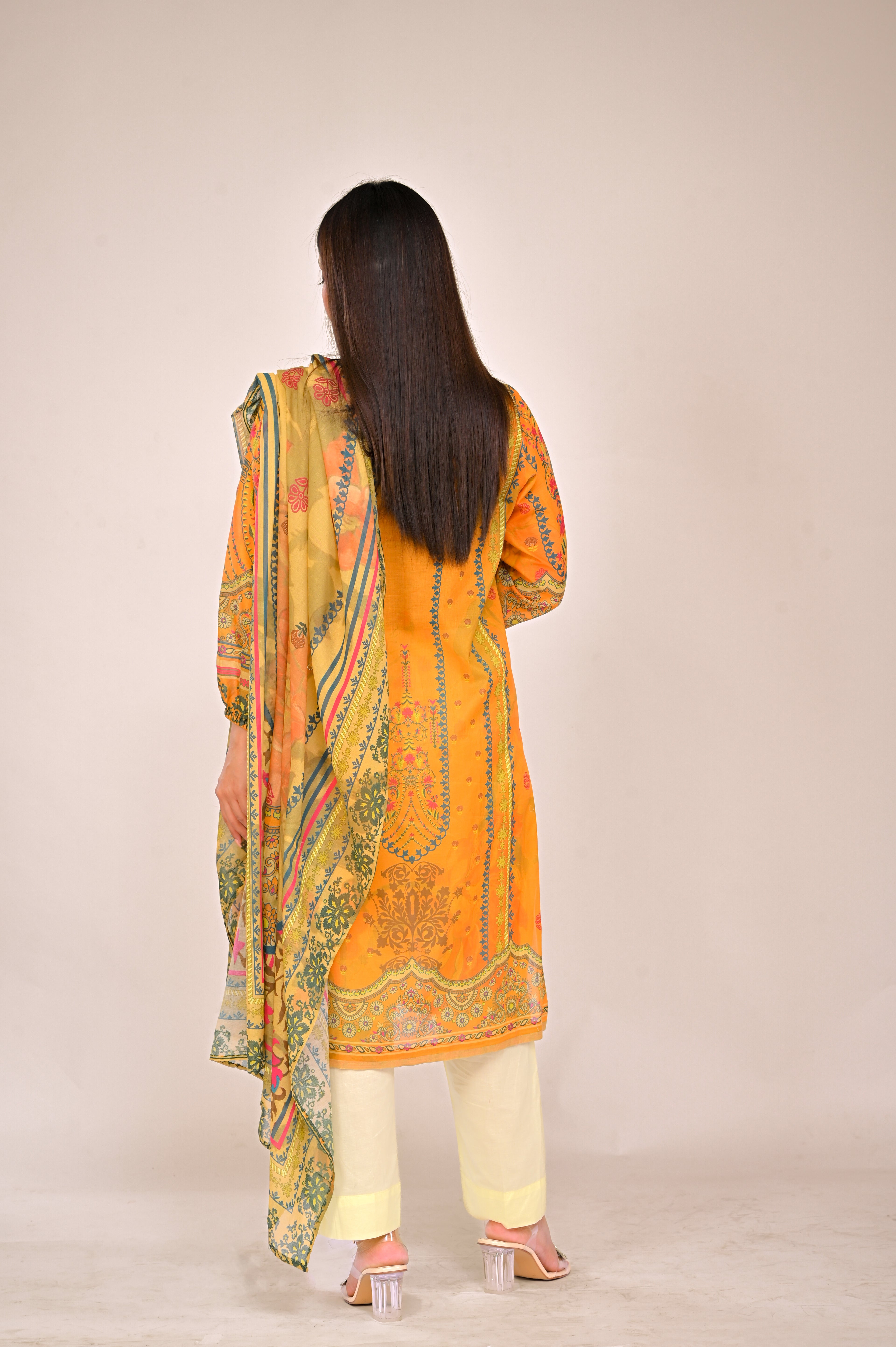 2pc Lawn (UnStitched)